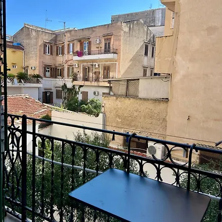 Guest house Leon