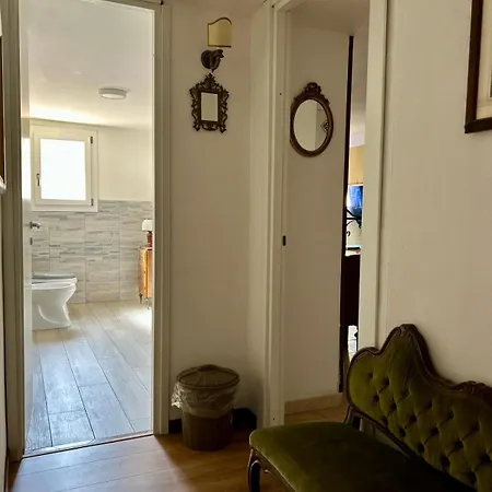 Casa de hóspedes Leon 3*